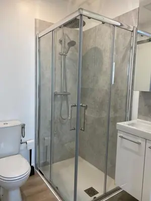 Salle de bains dans l'établissement Studio 28m2 avec parking privé - Lycée Roosevelt - Arena - Gare