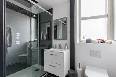 Salle de bains dans l'établissement GlamappartSpa Prestige New-York expérience