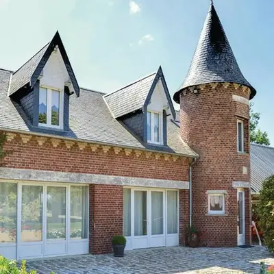 3 Bedroom Stunning Home In Roisel