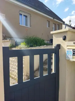 Bâtiment de le séjour chez l'habitant