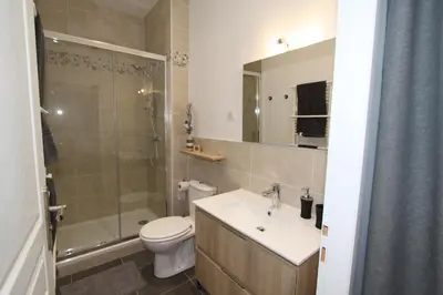 Salle de bains dans l'établissement L'Urbain by EasyEscale