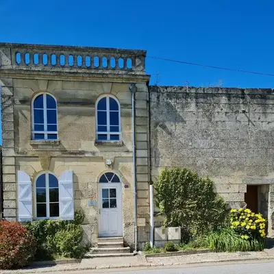 La Tour L'évêque gite 3 chambres 5 pers 5 km Soissons