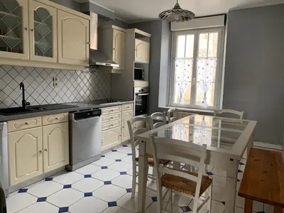 Cuisine ou kitchenette dans l'établissement LA VILLA CAPUCINE