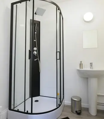 Salle de bains dans l'établissement Home Group