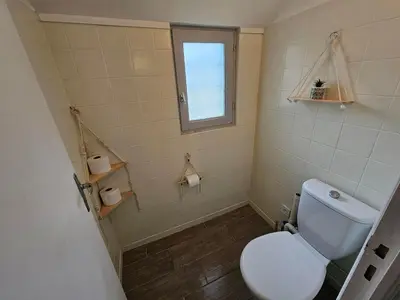 Salle de bains dans l'établissement Maisonnette du Relais de Vauchamps