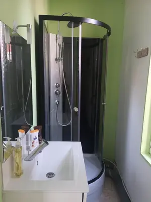 Salle de bains dans l'établissement LA CASA VERDE