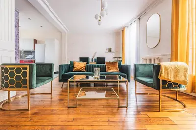 Coin salon dans l'établissement Spacieux Cœur de Reims