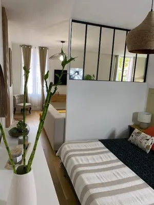 Un ou plusieurs lits dans un hébergement de l'établissement Appartement moderne en plein centre D'Epernay