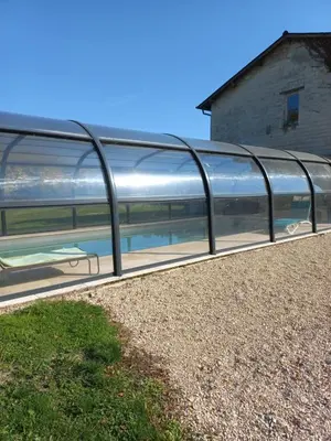 Piscine de l'établissement Colombier du château ou située à proximité