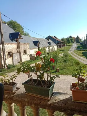 Jardin de l'établissement La Folia - Ferme de Lucqy