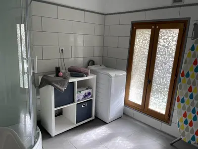 Cuisine ou kitchenette dans l'établissement Les Gîtes de Monthermé La Maison authentique du centre historique