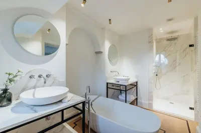 Salle de bains dans l'établissement Manoir François du Tilleul - Reims - Fismes