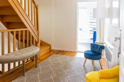 Coin salon dans l'établissement Maison 'Millésime' spacieuse et confortable