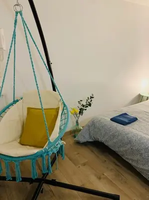 Un ou plusieurs lits dans un hébergement de l'établissement cocooning modern design studio
