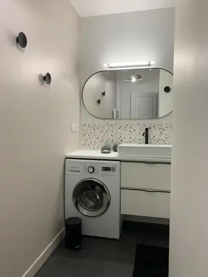 Salle de bains dans l'établissement Champagne! Appartement spacieux Reims centre