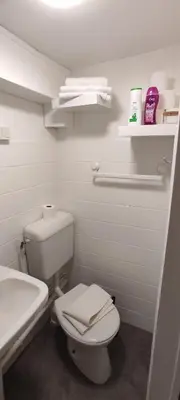 Salle de bains dans l'établissement Studette Rémoise