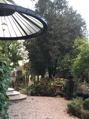 Jardin de l'établissement La HALTE des CAVALIERS