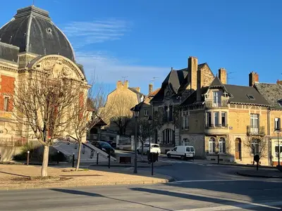 Quartier de la villa ou autre quartier proche