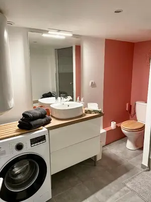 Salle de bains dans l'établissement Le Rémois studio cosy hyper centre