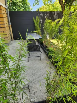 Jardin de l'établissement Studio, pas de collocation possible