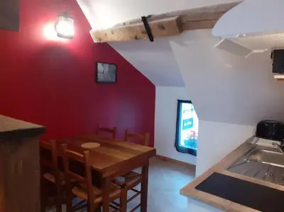 Cuisine ou kitchenette dans l'établissement studio atypique et reposant