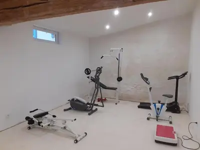 Salle ou équipements de sports de l'établissement studio atypique et reposant