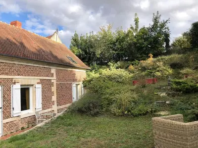 Jardin de l'établissement LE GITE LACHELLE