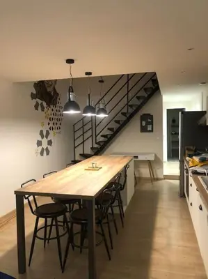 Cuisine ou kitchenette dans l'établissement Une maison agréable pour se détendre