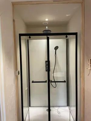 Salle de bains dans l'établissement Le Studio D’Achille