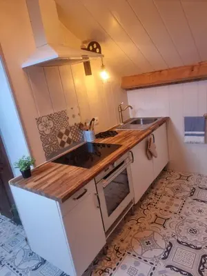 Cuisine ou kitchenette dans l'établissement Joli appartement Quai 2 voie C parking gratuit