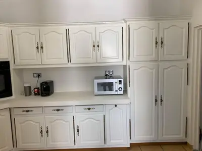 Cuisine ou kitchenette dans l'établissement Maison de 1 a 8 personnes entièrement rénovée