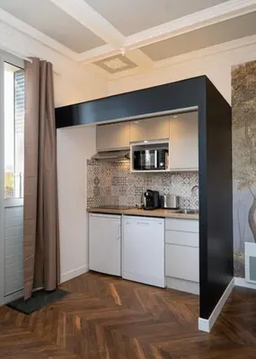 Cuisine ou kitchenette dans l'établissement Villa Forestière Studio Le Chêne