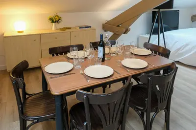 Coin salon dans l'établissement Villa Forestière Appart Le Cèdre